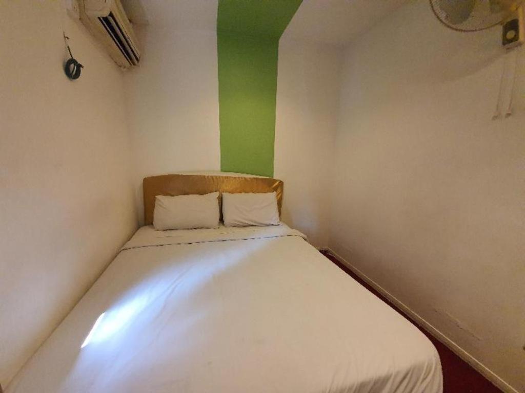 Oyo 1167 Rest And Go Hotel Klang Exterior foto