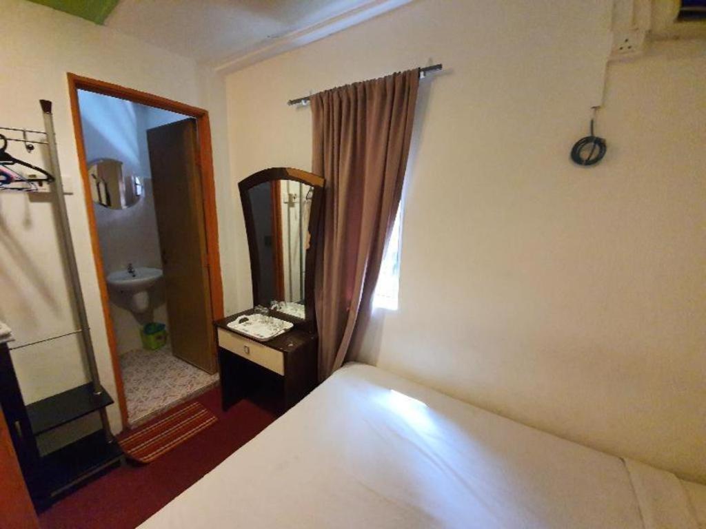 Oyo 1167 Rest And Go Hotel Klang Exterior foto